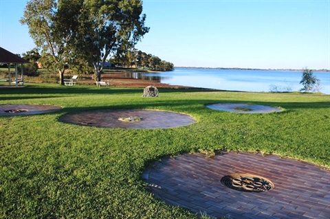 Bicentennial Park - Lake Cargelligo