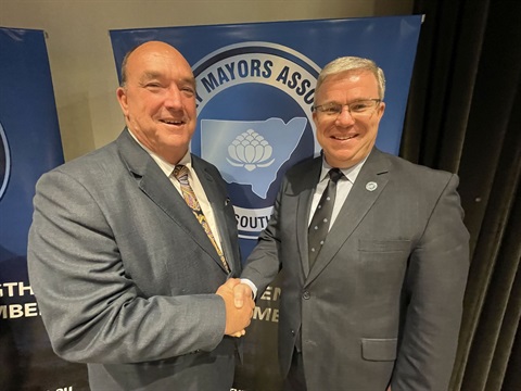 CMA Deputy Chairman Cr. Russell Fitzpatrick and Chairman Cr. Rick Firman OAM